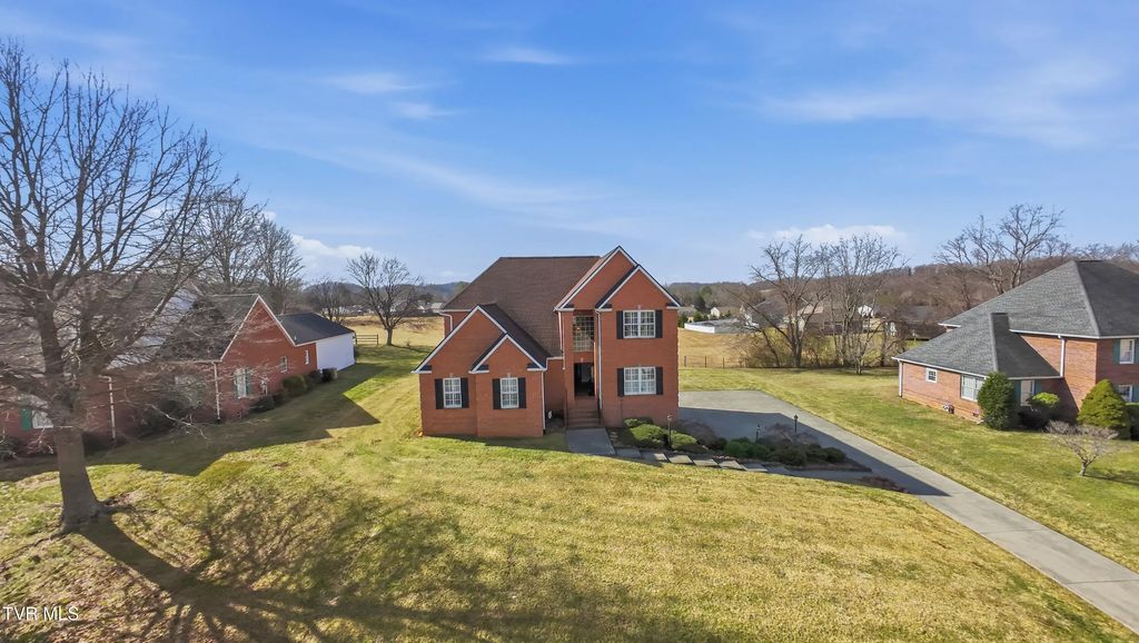 2 of 56 - 117 Canterbury Place, Bristol, TENNESSEE