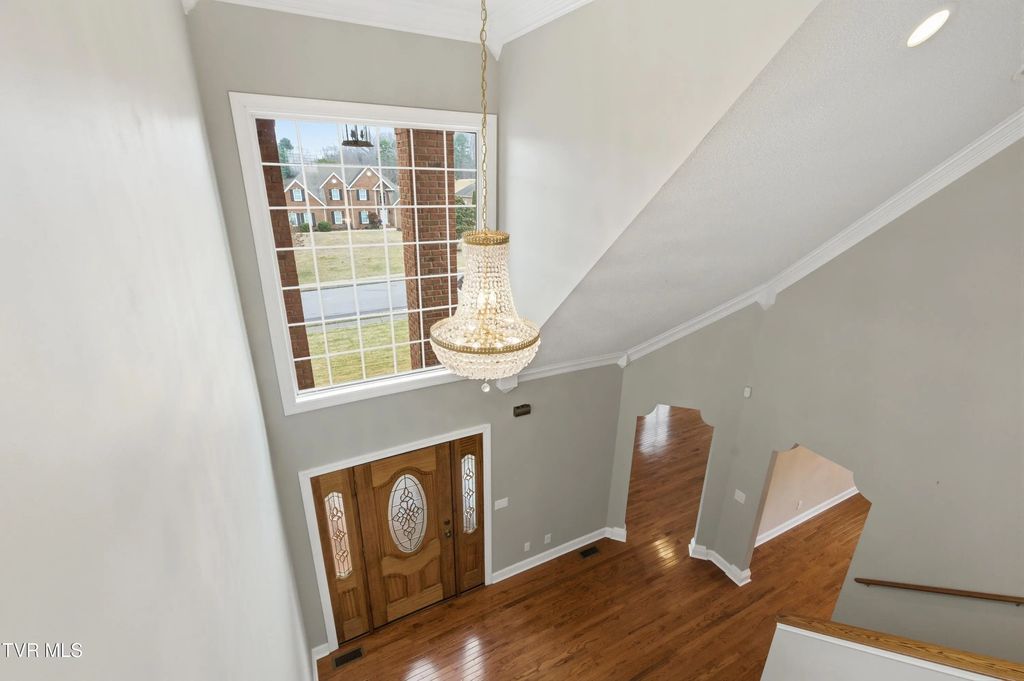 32 of 56 - 117 Canterbury Place, Bristol, TENNESSEE