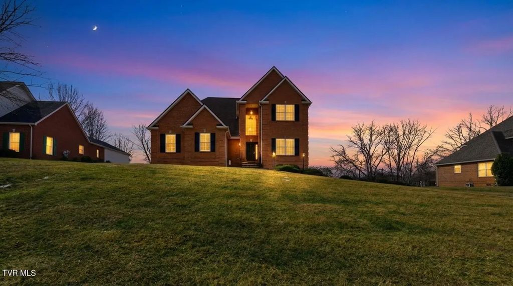 56 of 56 - 117 Canterbury Place, Bristol, TENNESSEE