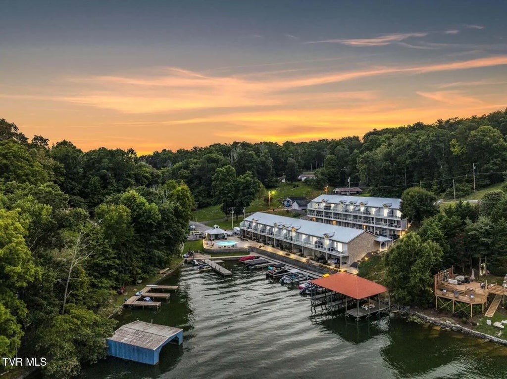 108 Furches Drive 16, Johnson City