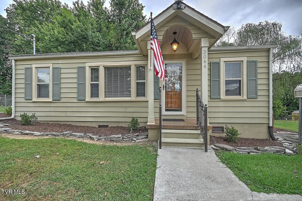 3044 Lowrance Drive, Kingsport