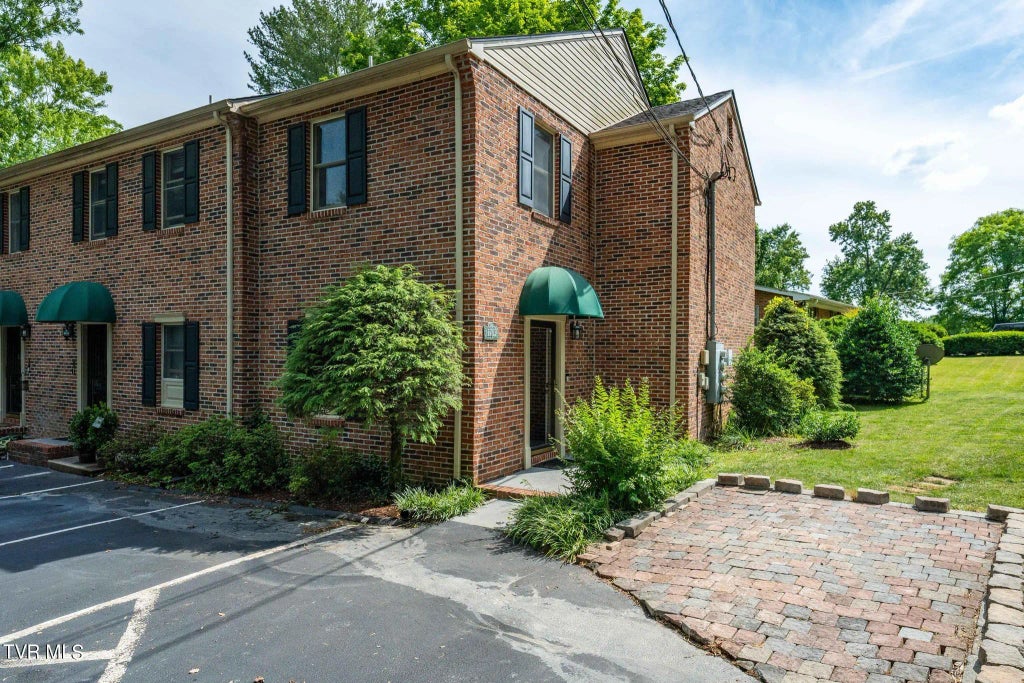 1109 Skyline Drive 1, Johnson City