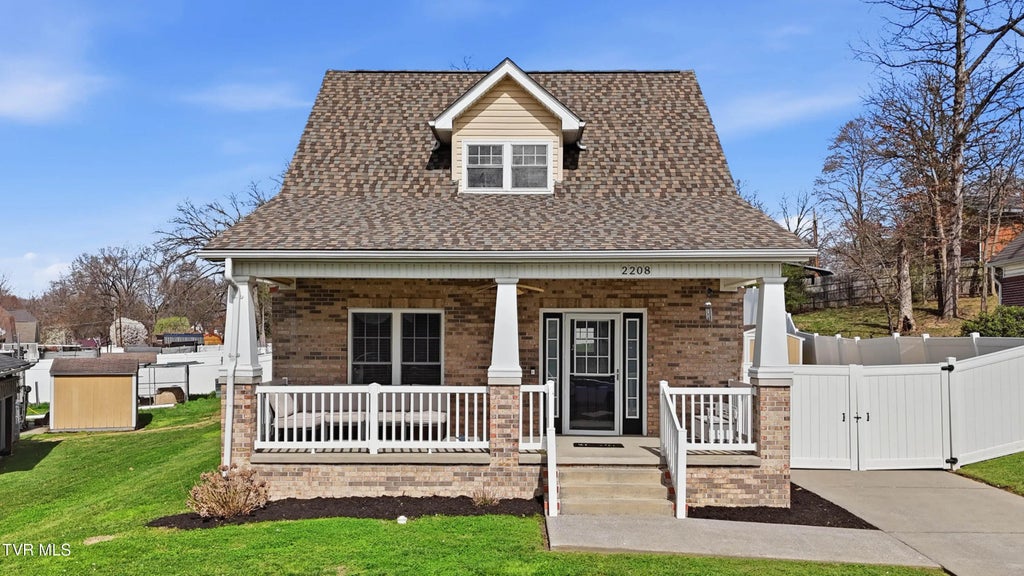 2208 Hiwassee Drive, Kingsport