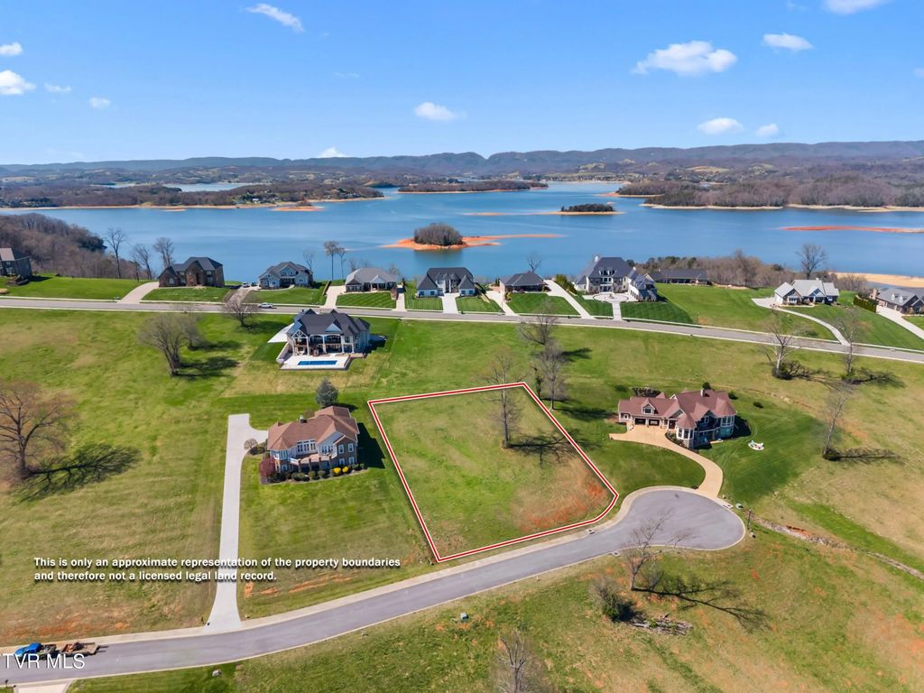 2477 Starboard Crest Road, Morristown