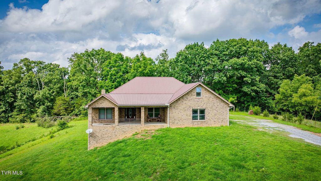 1570 Carl Doty Road, Afton
