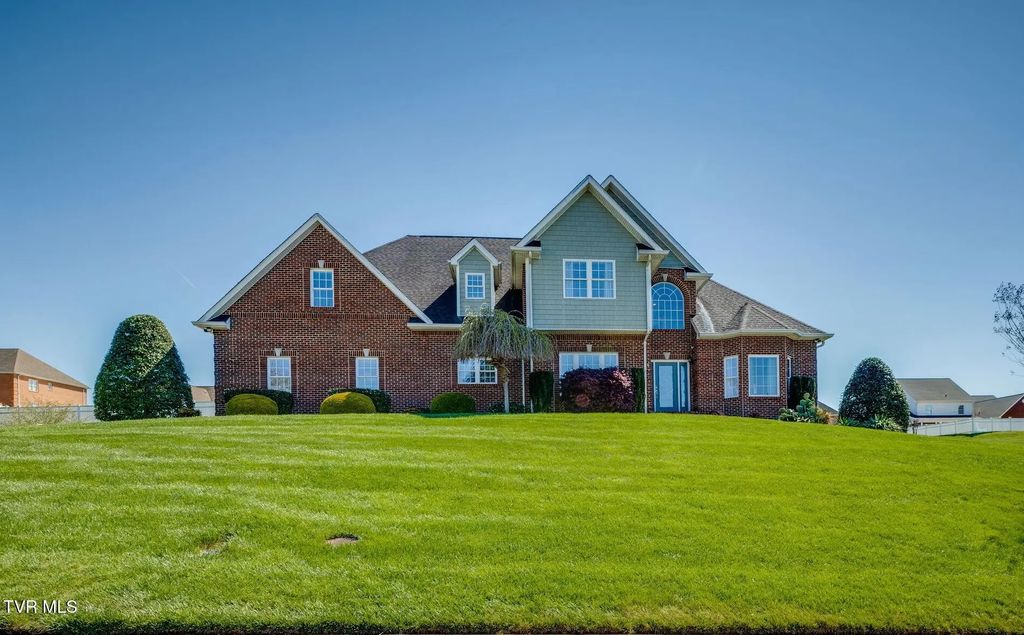 408 Arrowhead Drive, Kingsport