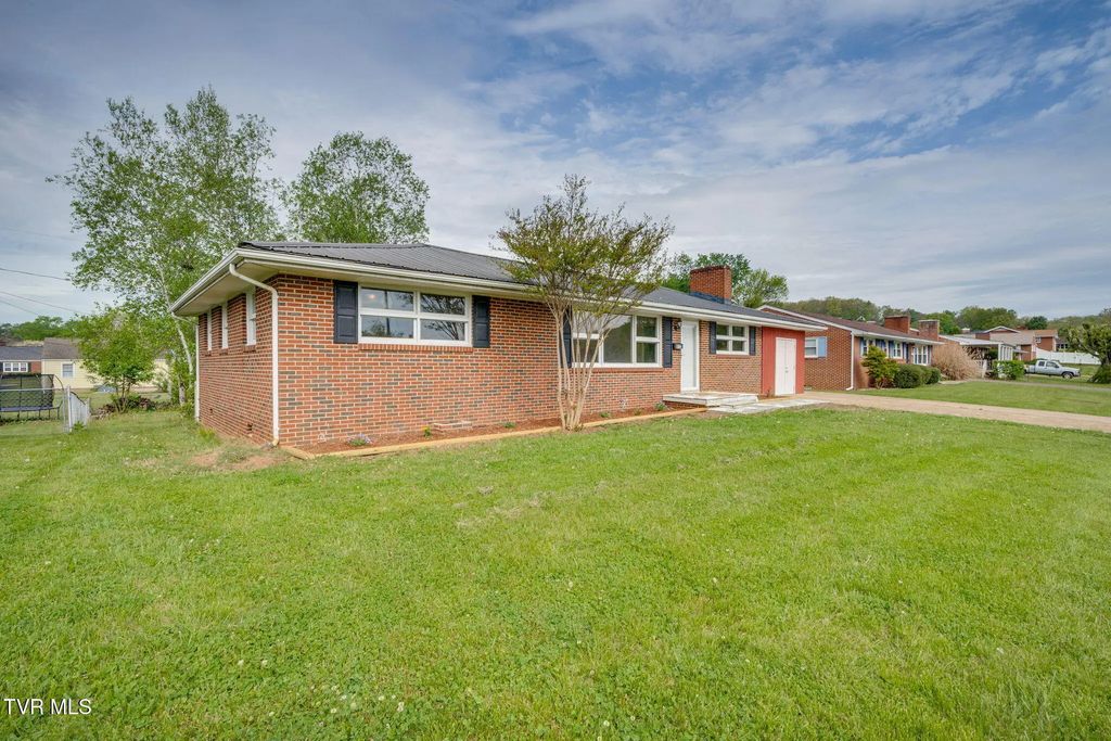 812 Mimosa Drive, Kingsport