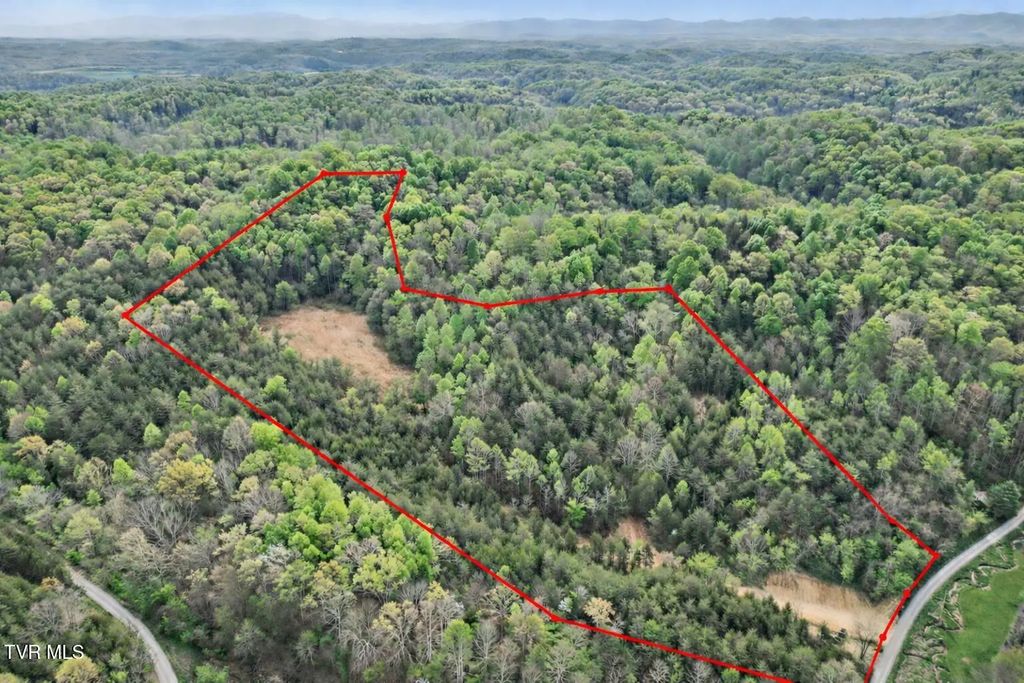 2692 Bear Creek Road, Bybee