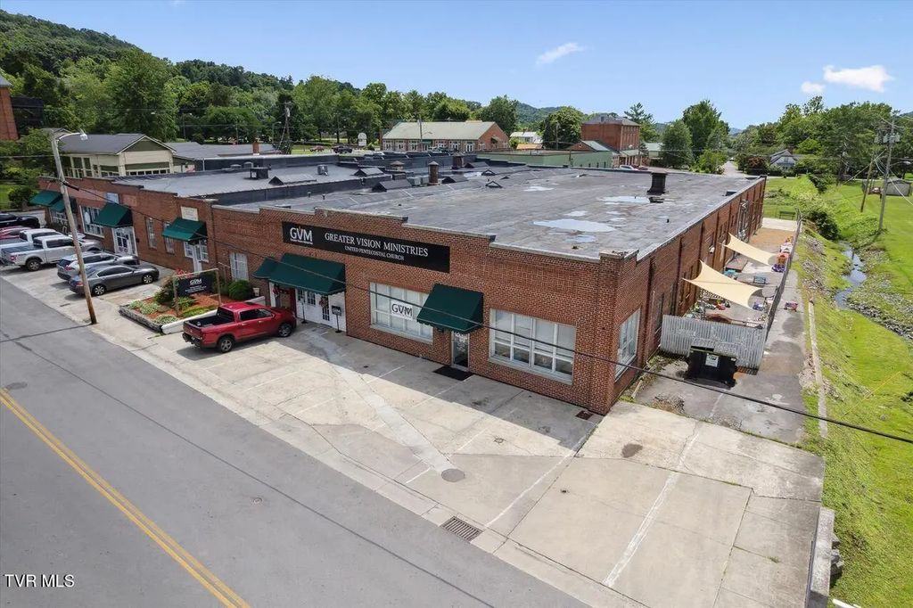 307 South Depot Street, Rogersville