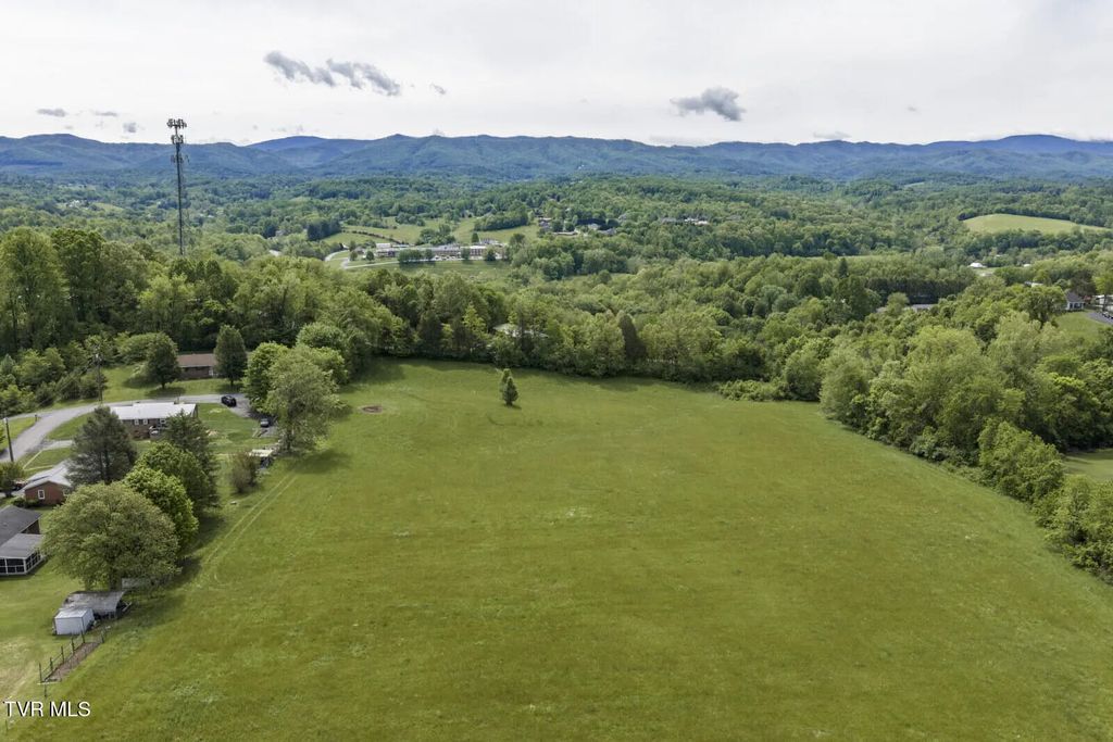 Sunny View Court, Johnson City