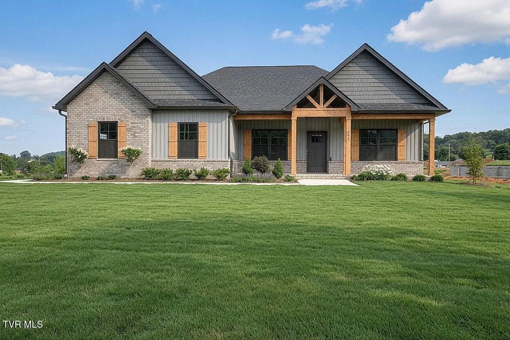 544 Larkins Farm Drive, Jonesborough