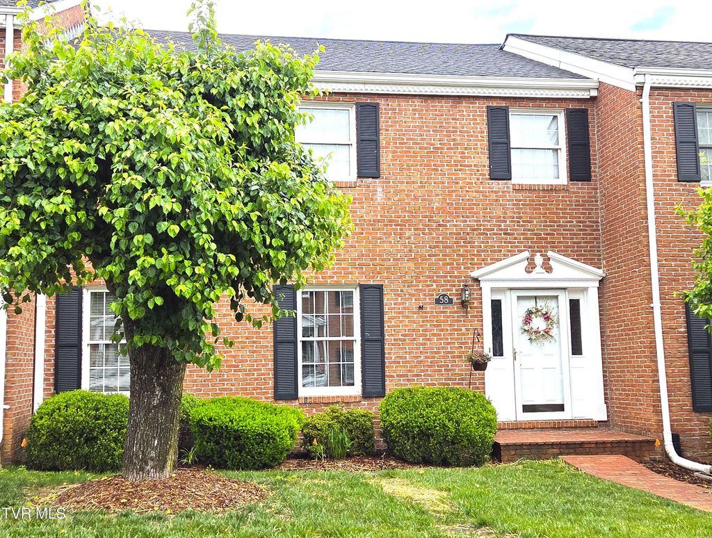 2734 East Oakland Avenue F58, Johnson City