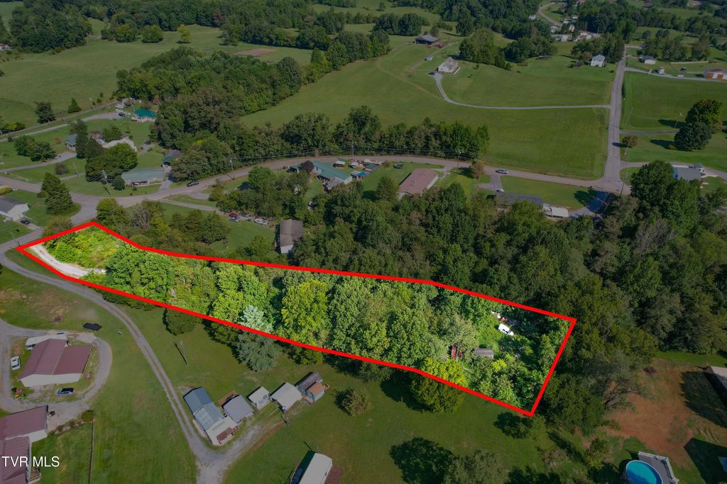 744 Ridge Drive, Piney Flats