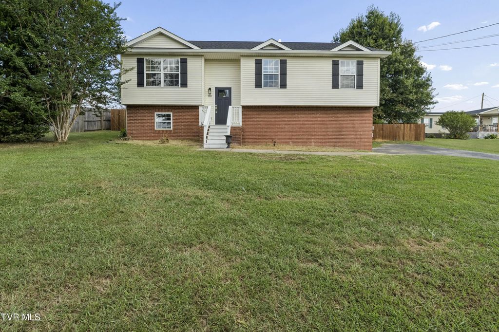 1111 Sycamore Creek Drive, Jonesborough