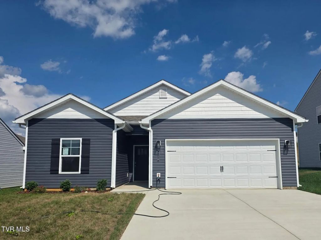218 Wisteria Drive, Bluff City
