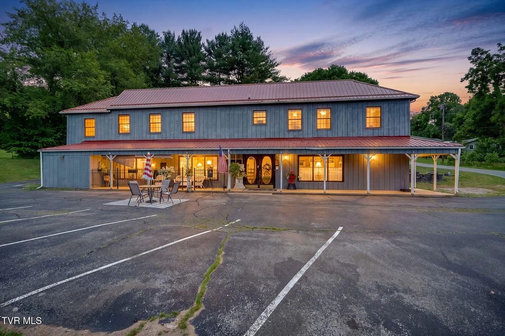 1258 Highway 126, Bristol