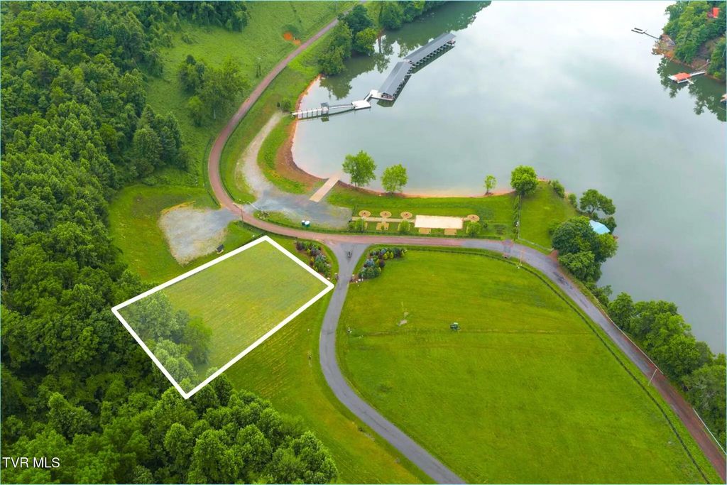 Lot 4 Eagle Ridge Parkway, Butler