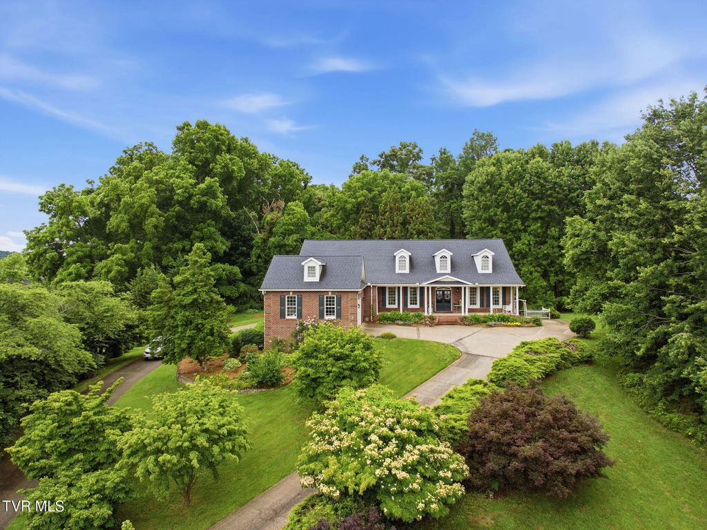 115 Sterling Springs Drive, Johnson City