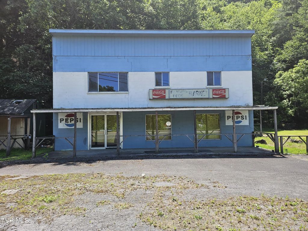 1225 Dante Road, Saint Paul