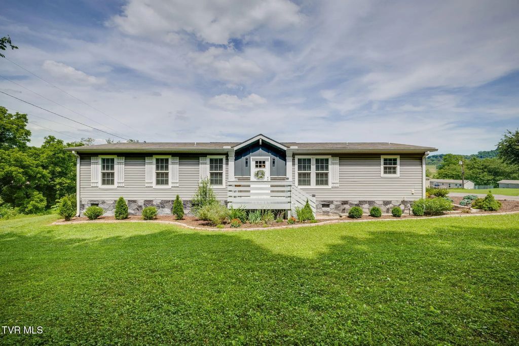 195 Ridge View Way, Rogersville