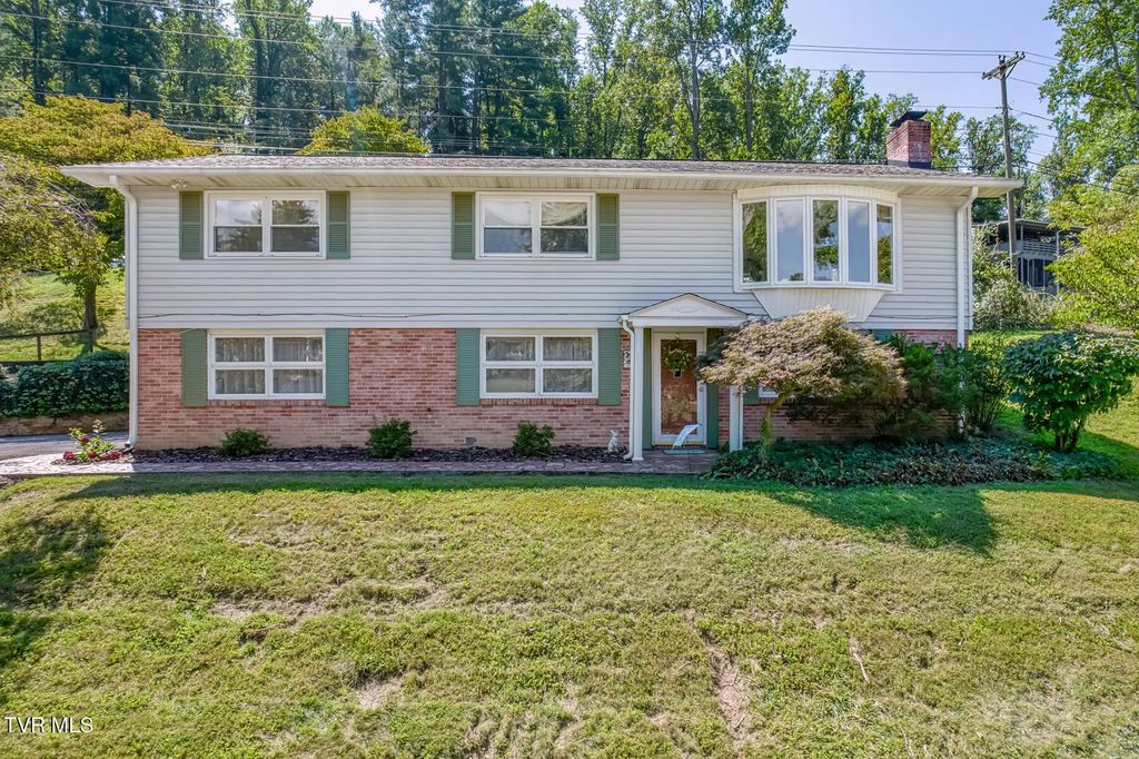 638 Fox Meadow Lane, Bristol