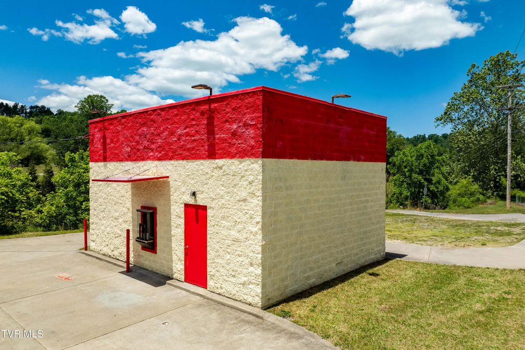 254 South Shady Street, Mountain City
