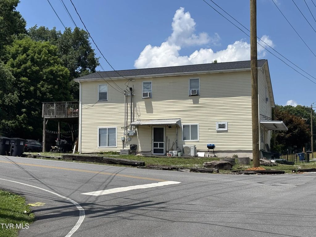 253 Harr Town Road, Blountville