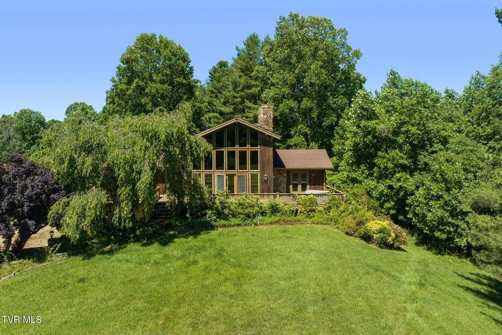 35000 Barrtree Lane, Glade Spring