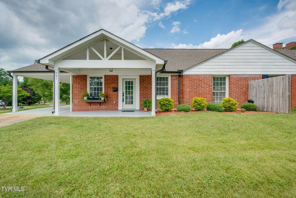 247 Cherokee Village Drive, Kingsport