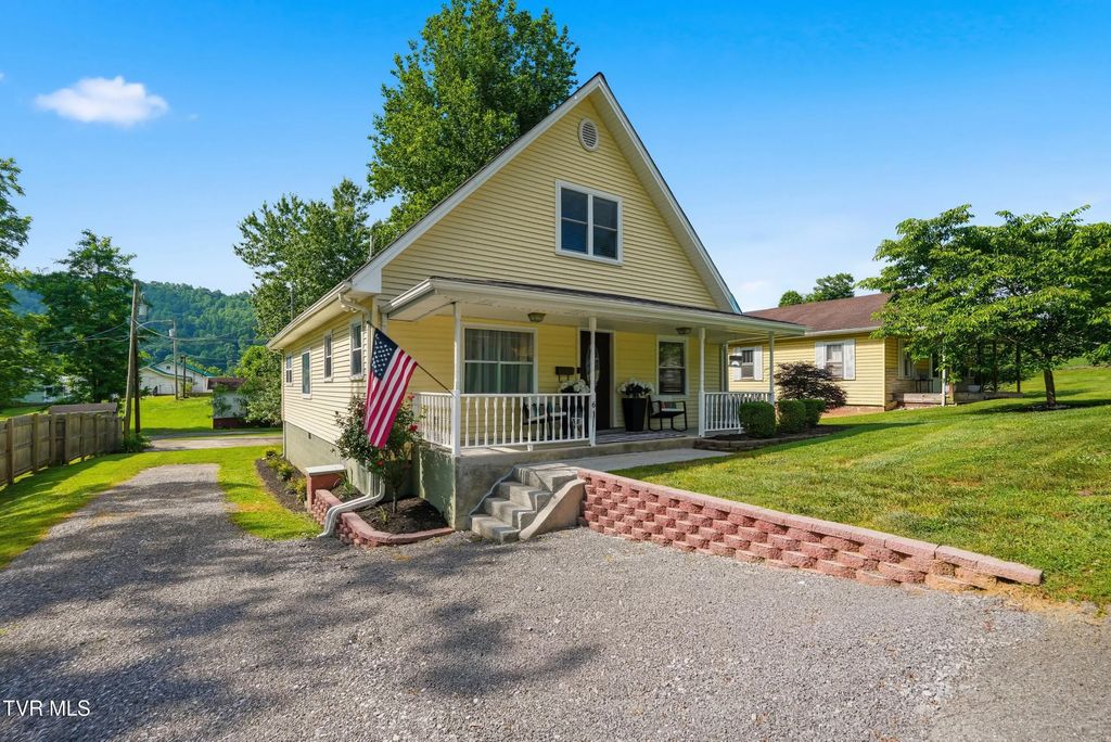610 Leigh Avenue, Pennington Gap