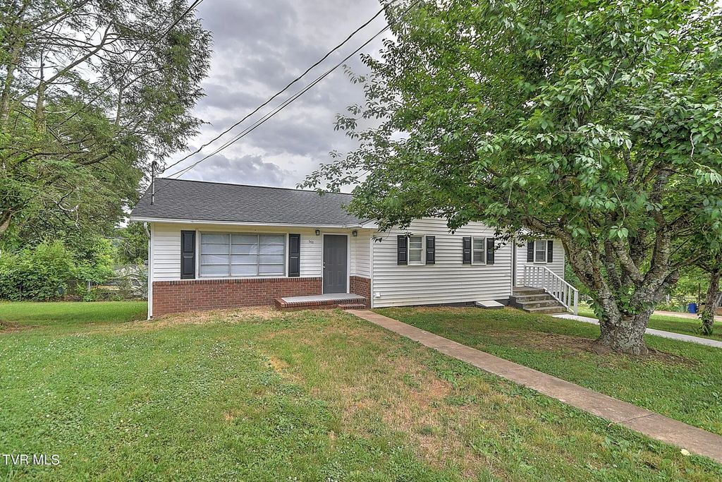 500 Peach Orchard Drive, Kingsport