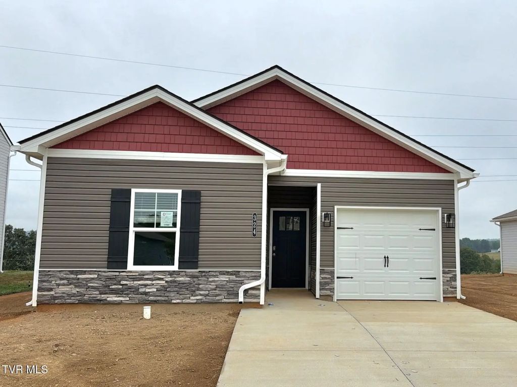 324 Chimney View Loop, Blountville