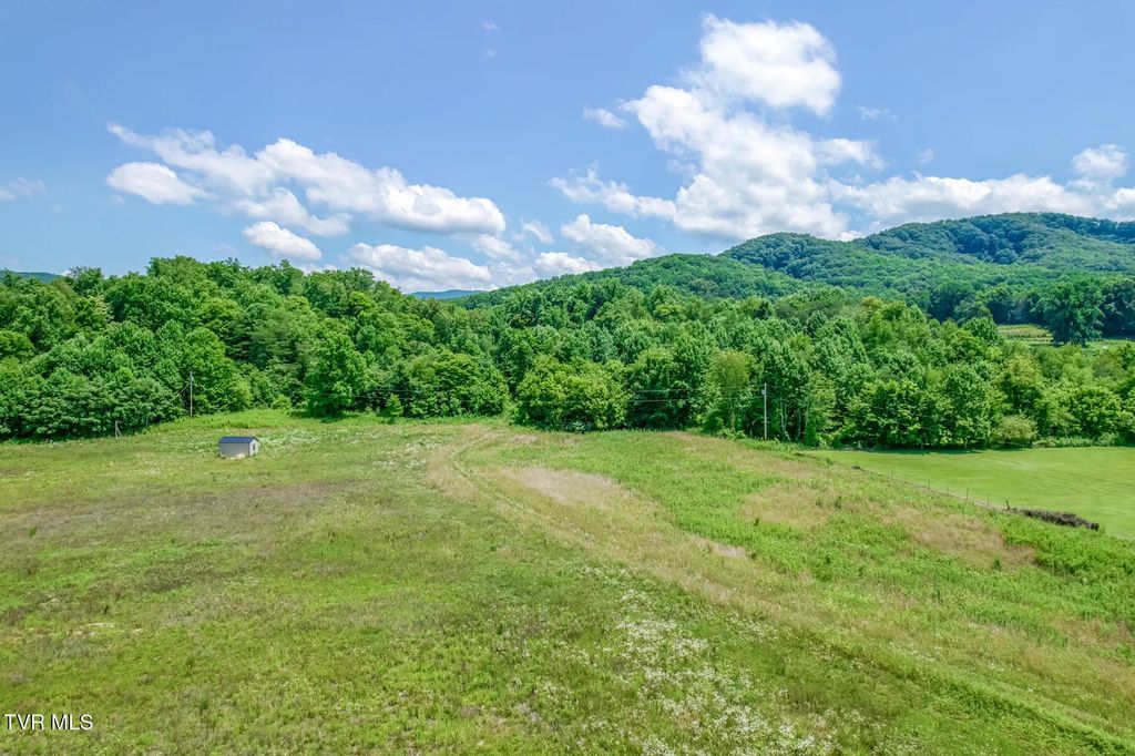 1685 Highway 107 - 30 Acres, Jonesborough