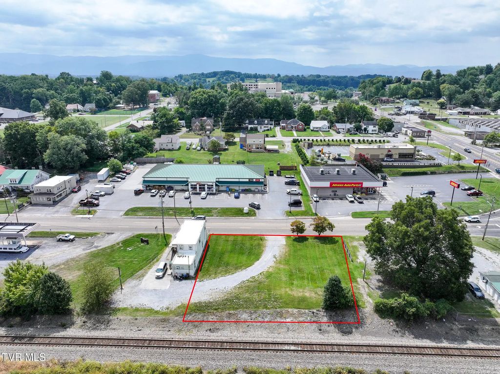 1028 West Main Street, Greeneville