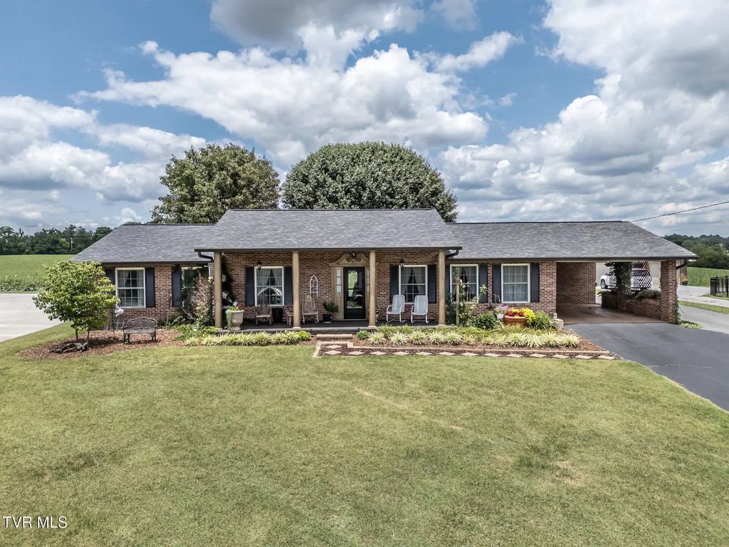 97 Sunrise Avenue, Greeneville