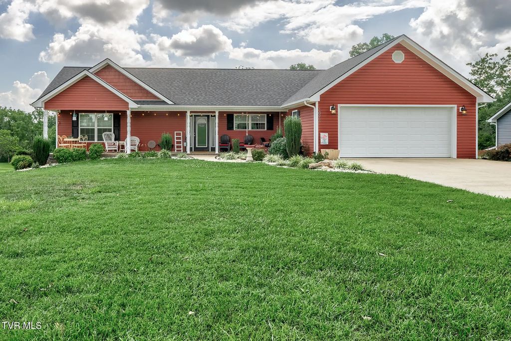1075 Afton Road, Afton