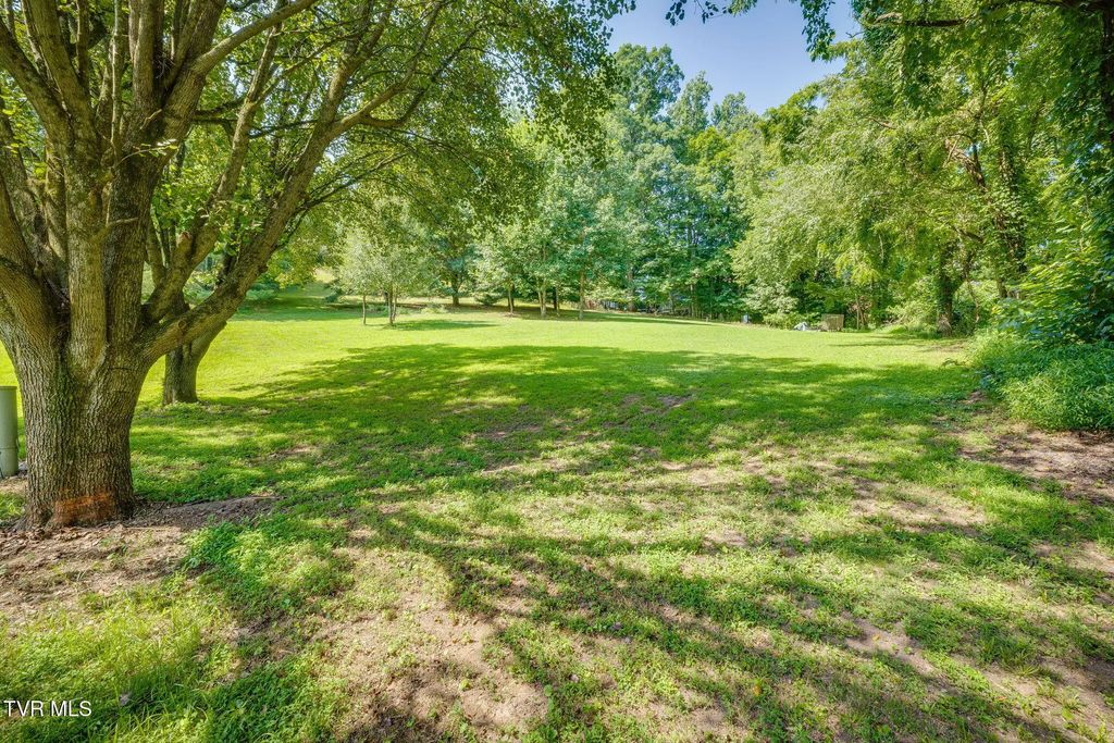 5105 Edens Way, Kingsport