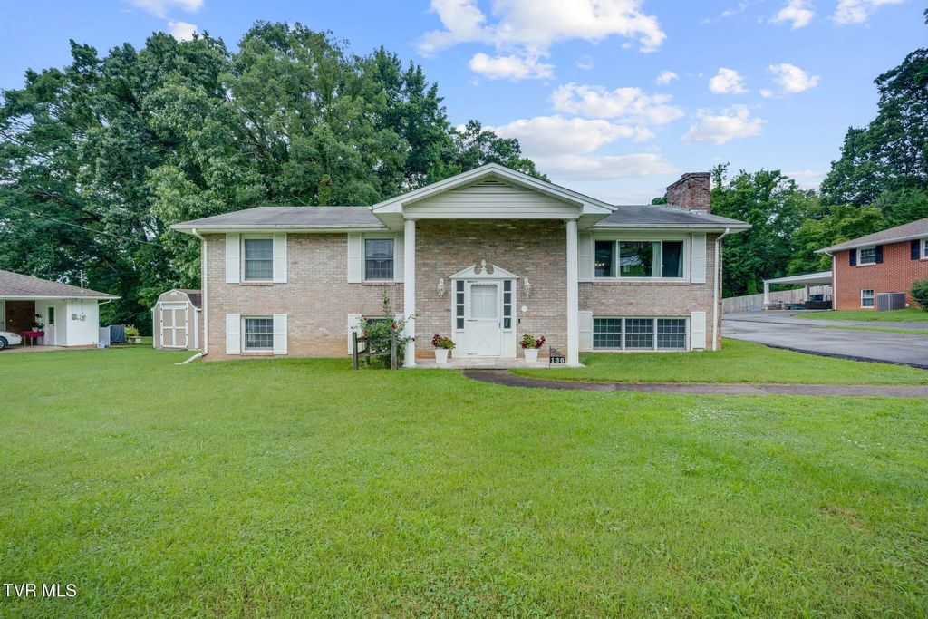 136 Thompson Street, Kingsport