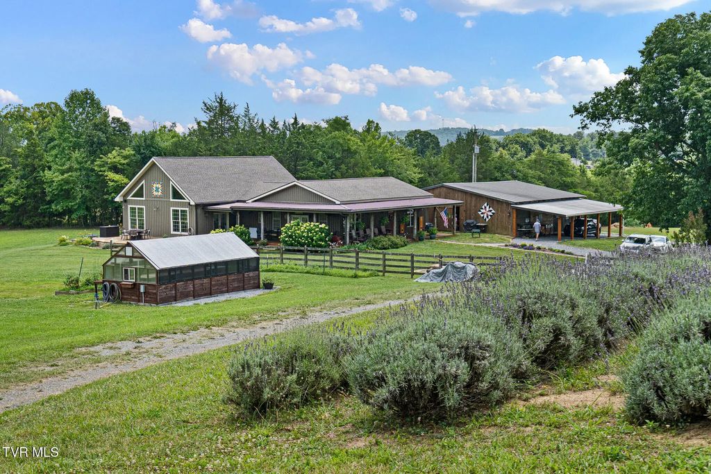 1871 Goodman Loop, Bulls Gap