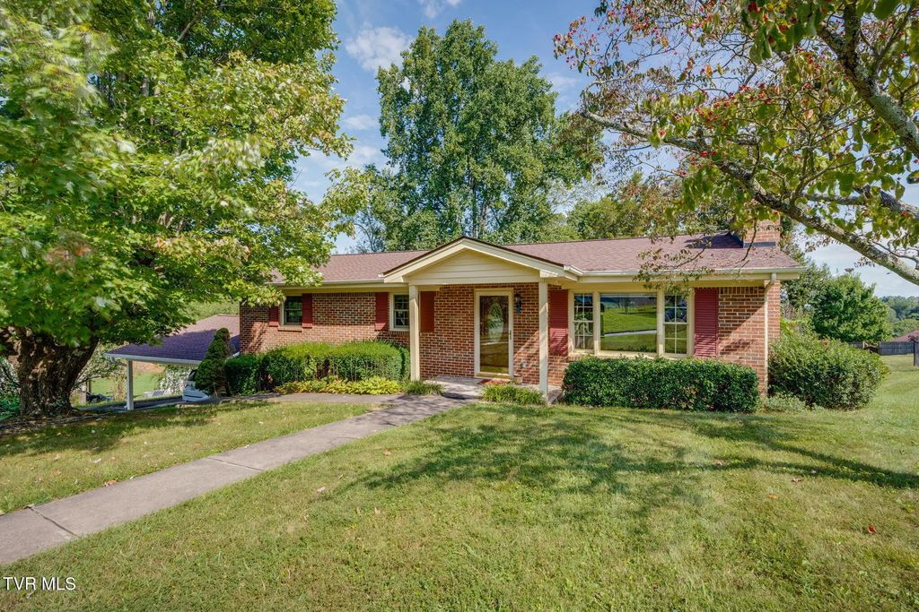 551 Meadowcrest Drive, Bristol