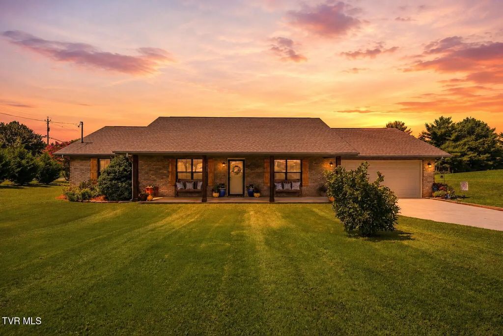 1401 Little Kaycee Drive, Sevierville