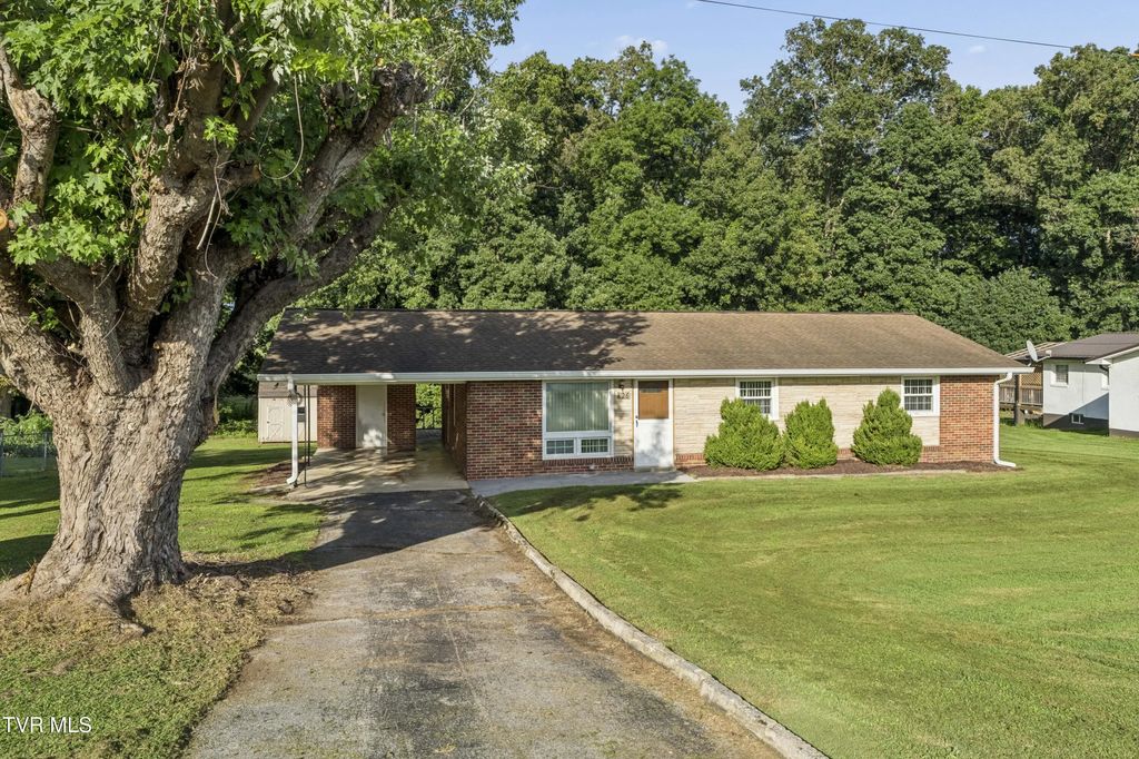 126 Joe Hale Drive, Gray