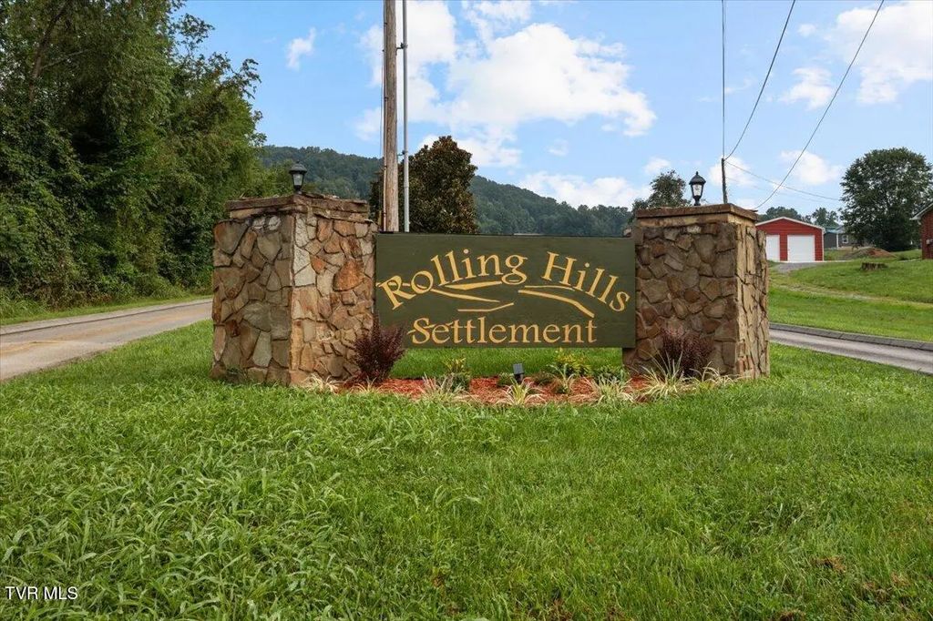 37 Rolling Hills Drive, Church Hill