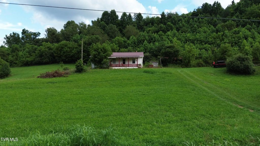 1073 Marvin Springs Road, Nickelsville
