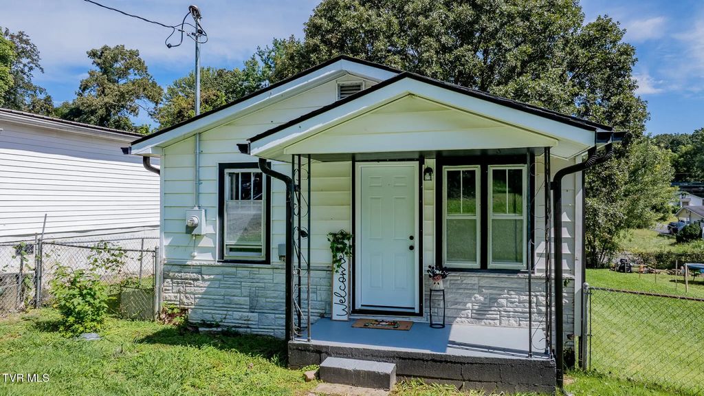 2616 Park Avenue, Johnson City