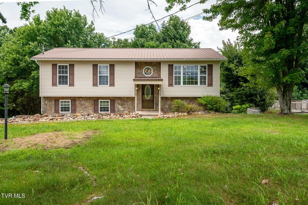 925 Keller Road, Afton