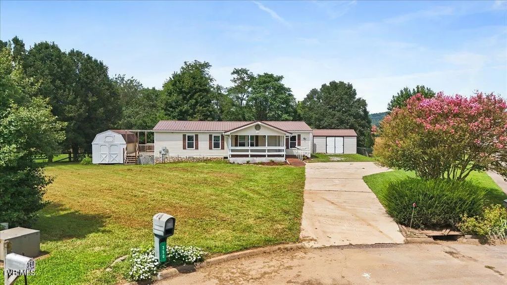 350 Ebenezer Loop, Chuckey