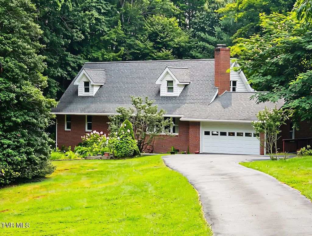 157 Southwest Straughan Drive, Wise