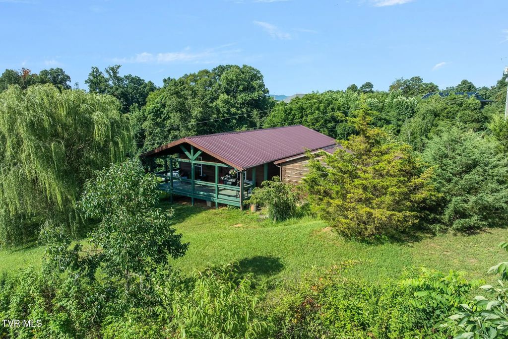 235 Old Lacy Hollow Road, Elizabethton