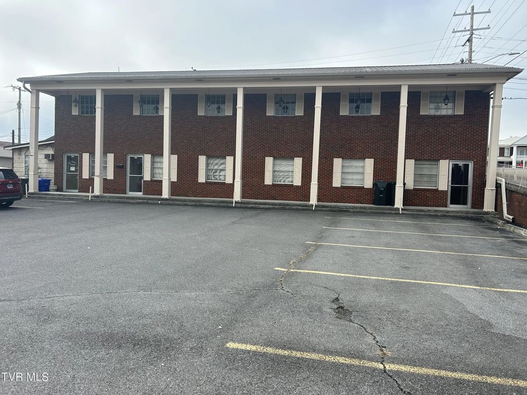 200 East 1st North Street, Morristown